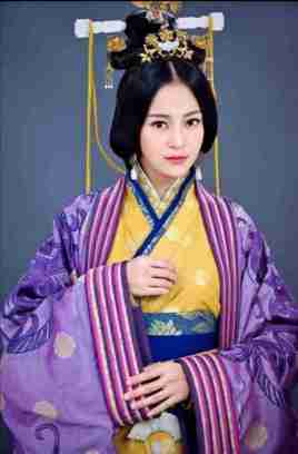 10万大军做嫁妆的郭圣通，最后还是被废了