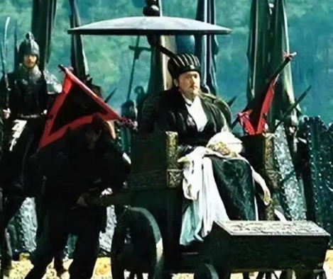 诸葛亮坐轮椅之谜：智者的战场谋略与心理博弈