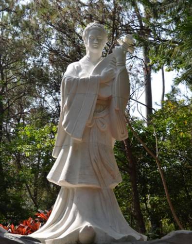 王昭君出塞:跨越千里的和平之旅